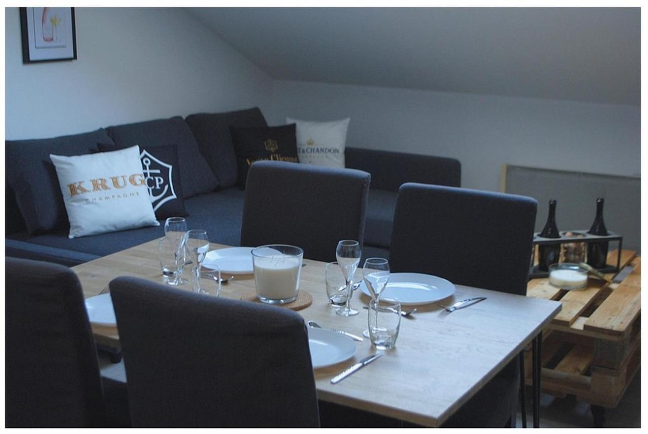 Studio Champagne Lägenhet Reims Exteriör bild